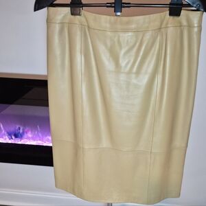 ​Talbots Petites 100% Genuine Leather Pencil Skirt - Camel / Tan - Size 14P